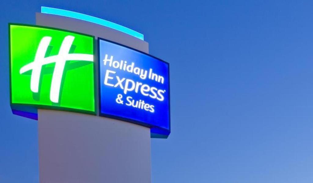 Holiday Inn Express & Suites Брентвуд Екстер'єр фото